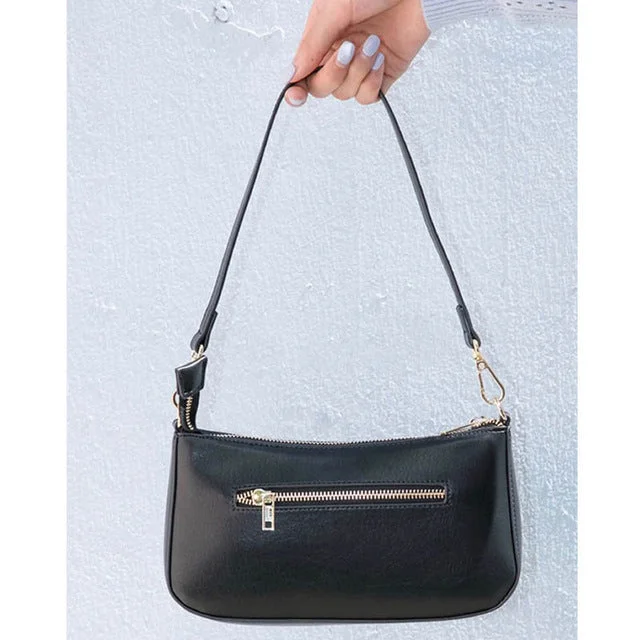 Black shoulder bag