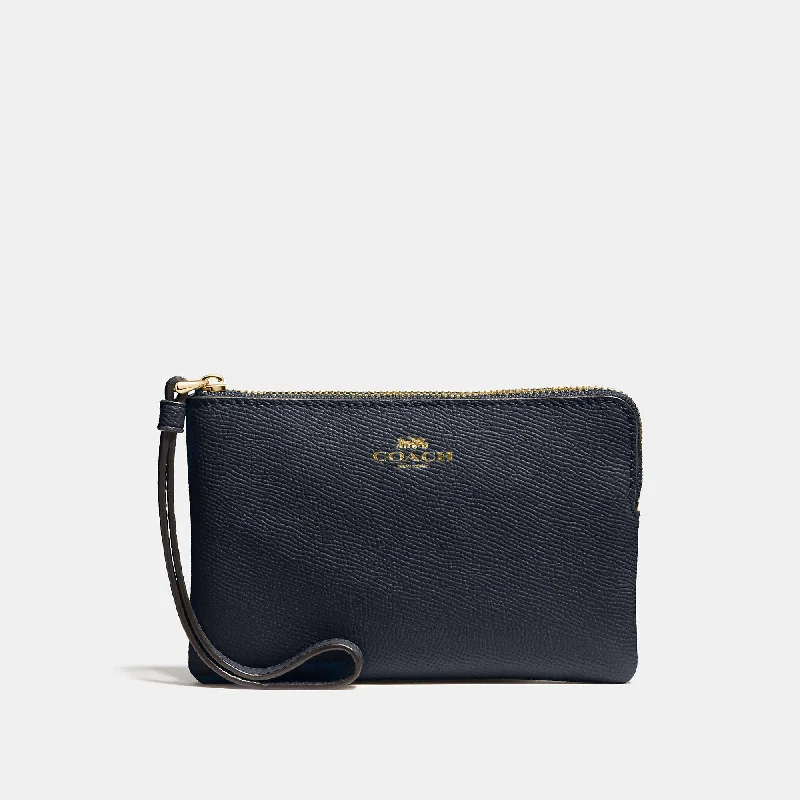 Coach Outlet Corner Zip Wristlet