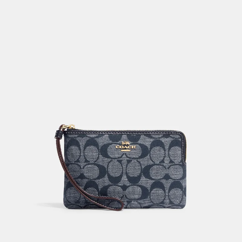 Coach Outlet Corner Zip Wristlet In Signature Chambray