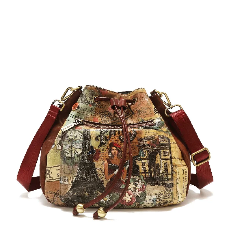 PARIS FASHION WEEK BUCKET BAG