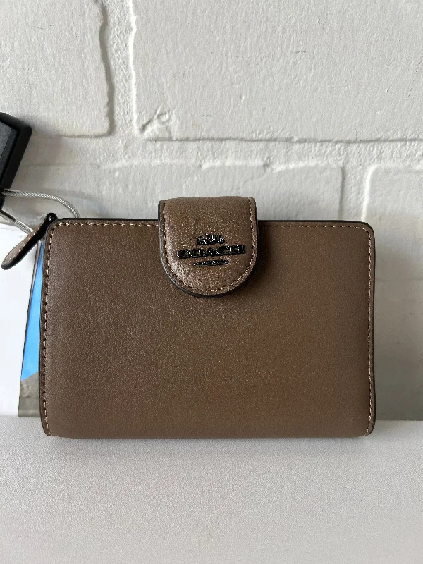 Wallet Designer By Coach, Size: Medium